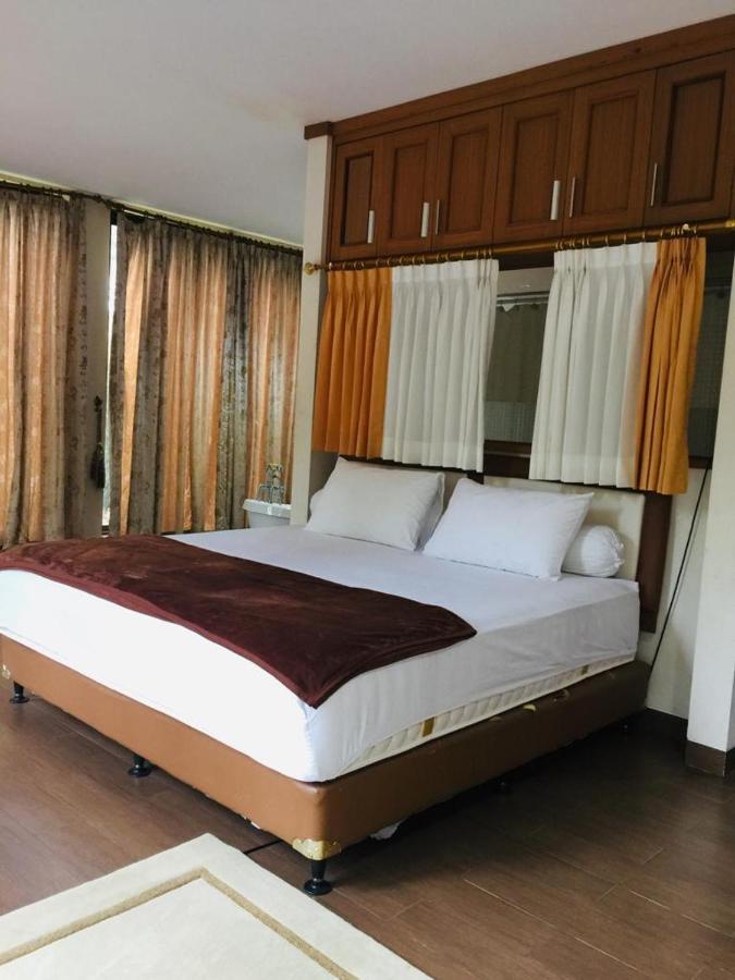 Villa Gathering Yuni Syahla Citaringgul Zewnętrze zdjęcie