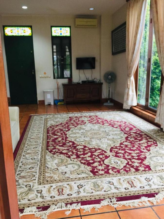 Villa Gathering Yuni Syahla Citaringgul Zewnętrze zdjęcie