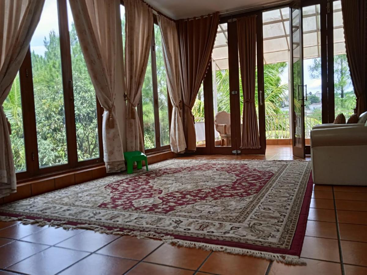 Villa Gathering Yuni Syahla Citaringgul Zewnętrze zdjęcie